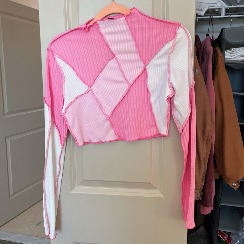 Pink ColorBlock Long-sleeve crop top